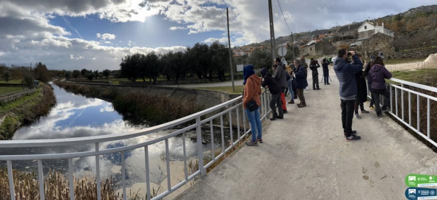 Alunos da Universidade de Aveiro tem aulas de Campo em Fornos de Algodres Alunos da Universidade de Aveiro tem aulas de Campo em Fornos de Algodres